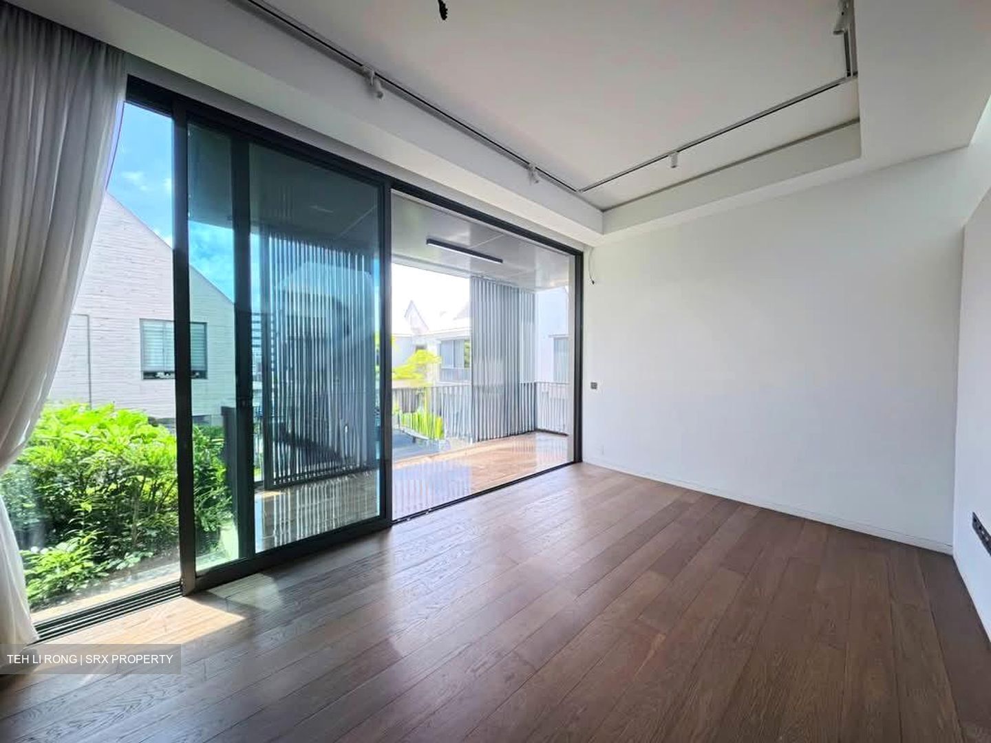 10 Evelyn (D11), Apartment #537915821